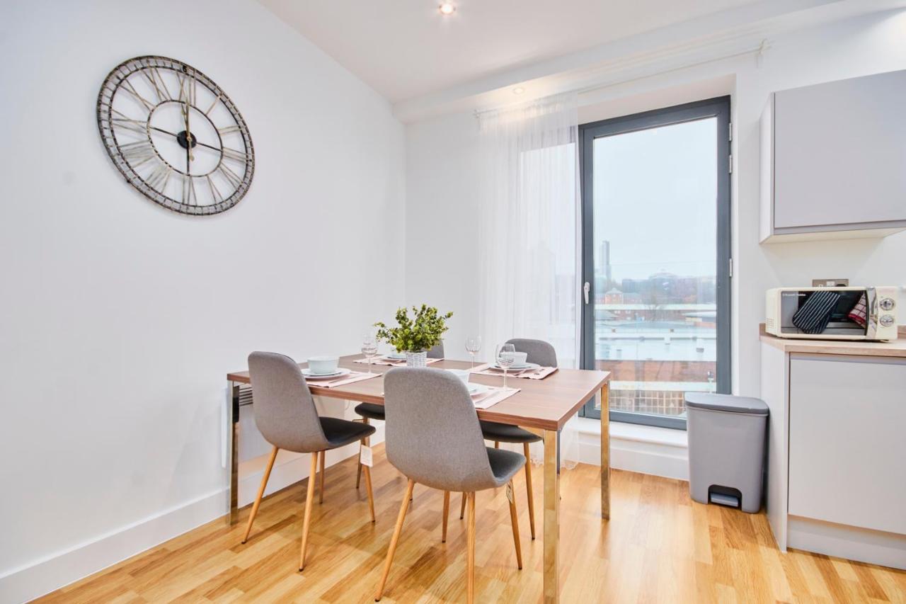 דירות לידס Large Duplex Penthouse - Parking מראה חיצוני תמונה